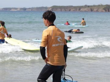 ⚽️ 𝗦𝗧𝗔𝗚𝗘 𝗣𝗔𝗖 𝗩𝗔𝗖' 𝗘𝗧𝗘 𝟮𝟬𝟮𝟰 ⚽️

🗓 Jour 3️⃣ - Voici la suite des photos de l’après-midi au Minou Surf School ! 

💤 Bonne soirée et à demain !!