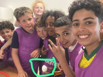 ⚽️ 𝗦𝗧𝗔𝗚𝗘 𝗙𝗢𝗢𝗧 𝗣𝗔𝗖 𝗩𝗔𝗖' 𝗣𝗔̂𝗤𝗨𝗘𝗦 ⚽️

😎 Photos du jour