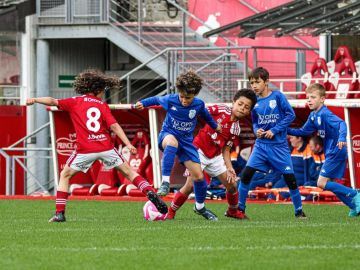 ⚪️🔴𝗧𝗢𝗨𝗥𝗡𝗢𝗜 𝗗𝗘𝗦 𝗖𝗟𝗨𝗕𝗦 𝗣𝗔𝗥𝗧𝗘𝗡𝗔𝗜𝗥𝗘𝗦 𝗦𝗕𝟮𝟵 🔴⚪️

Dans le cadre de notre partenariat avec le @stadebrestois29, notre club a eu l’honneur de participer au 𝗧𝗼𝘂𝗿𝗻𝗼𝗶...