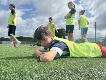 ⚽️𝗦𝗧𝗔𝗚𝗘 𝗣𝗔𝗖 𝗩𝗔𝗖’ 𝟭 - 𝗘́𝗧𝗘́ 𝟮𝟬𝟮𝟱 ⚽️

Quelques images de cette première journée de stage pour nos jeunes 📸

💙🤍