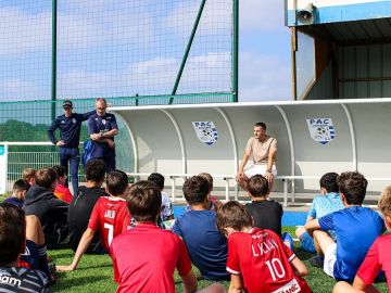 ⚽️ 𝗦𝗧𝗔𝗚𝗘 𝗣𝗔𝗖 𝗩𝗔𝗖’ - 𝗘́𝗧𝗘́ 𝟮𝟬𝟮𝟱 ⚽️

Clap de fin pour les stages PAC VAC’ été 2025 ! ☀️⚽️

Merci à tous les enfants pour leur énergie, leurs sourires et leur...