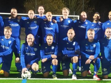 ⚽️𝙑𝙀́𝙏𝙀́𝙍𝘼𝙉𝙎⚽️

Nos vétérans montrent l'exemple !🔥
Après 4 journées de championnat, ils occupent la 𝗽𝗿𝗲𝗺𝗶𝗲̀𝗿𝗲 𝗽𝗹𝗮𝗰𝗲 🏆🤩

Entre expérience, solidarité et...