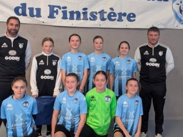 Félicitations les u13F, qualifiées en finale de la coupe Futsal