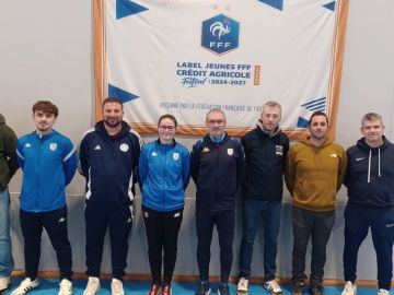 ⚽️ Toutes Foot  

Objectif : Promouvoir la pratique du football féminin (jeux,, arbitrage, cohésion, inclusion…), en lien avec la Journée internationale...